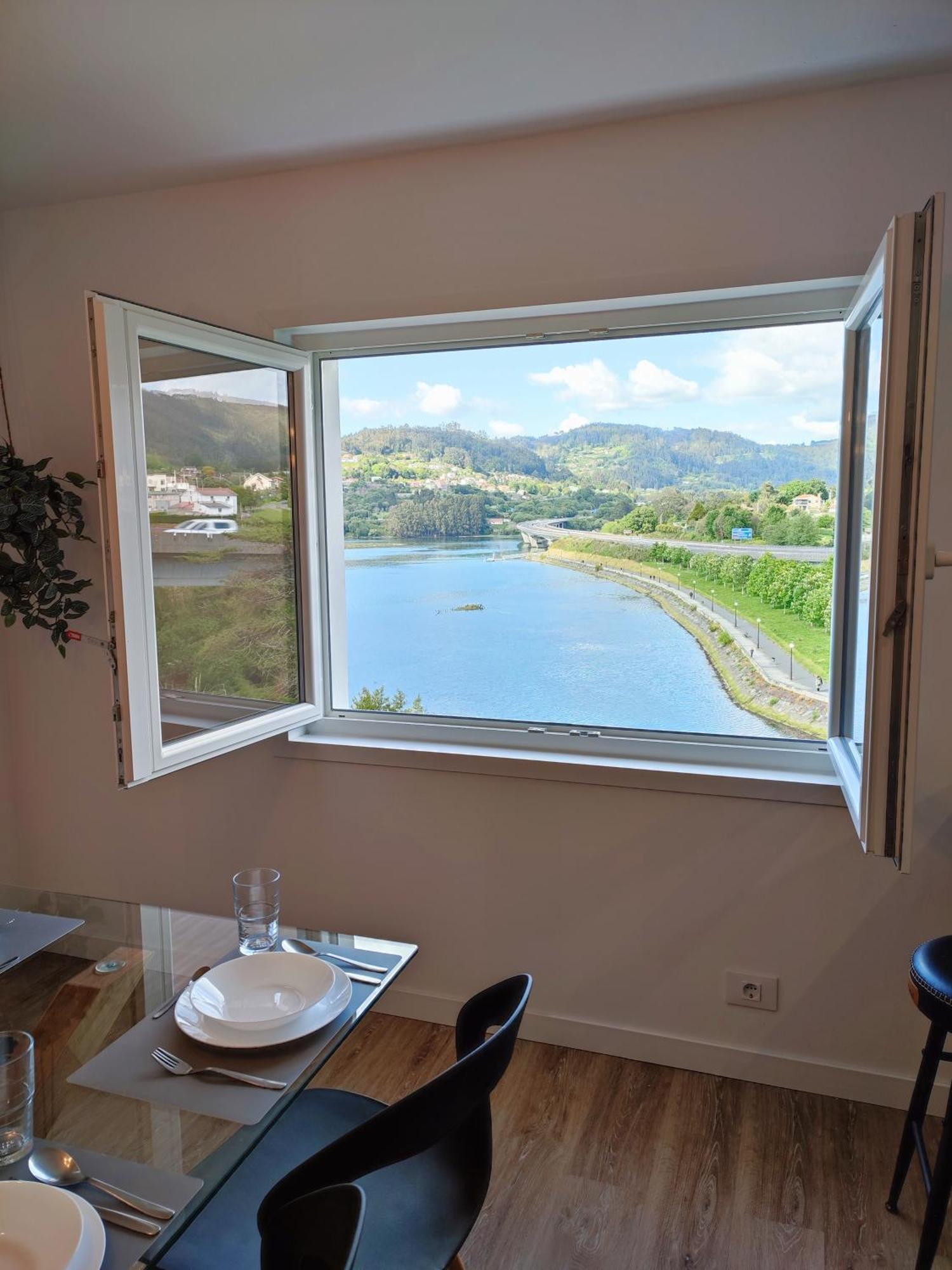 O Paseo, 5 Estrellas. Pontedeume Exteriör bild